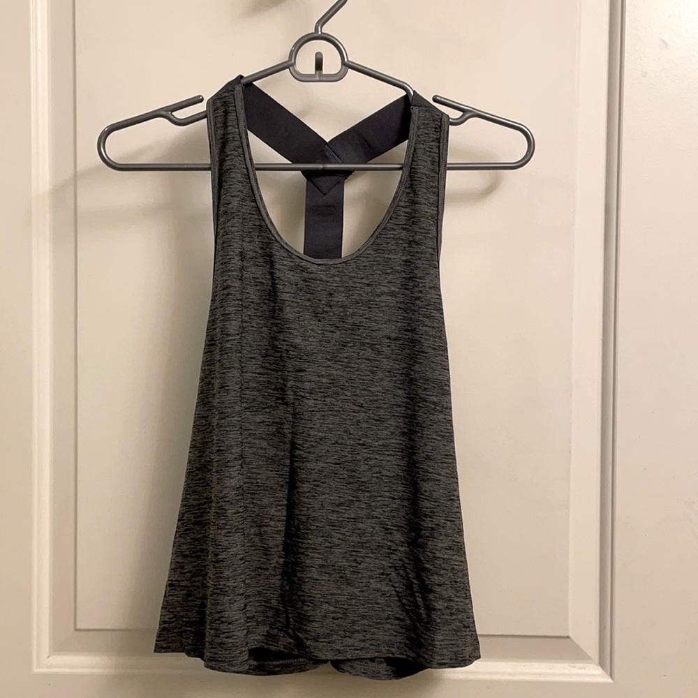 Under Armour grey workout tank top